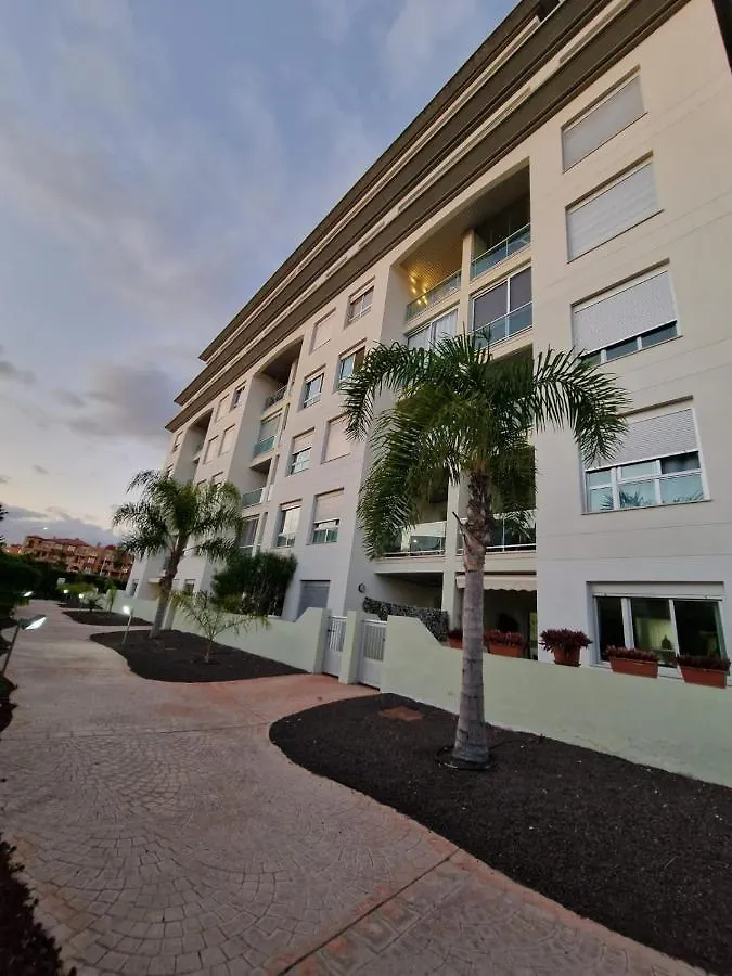 Sunny Ocean View Apartment - Pool, Fibre Net San Miguel de Abona 0*,