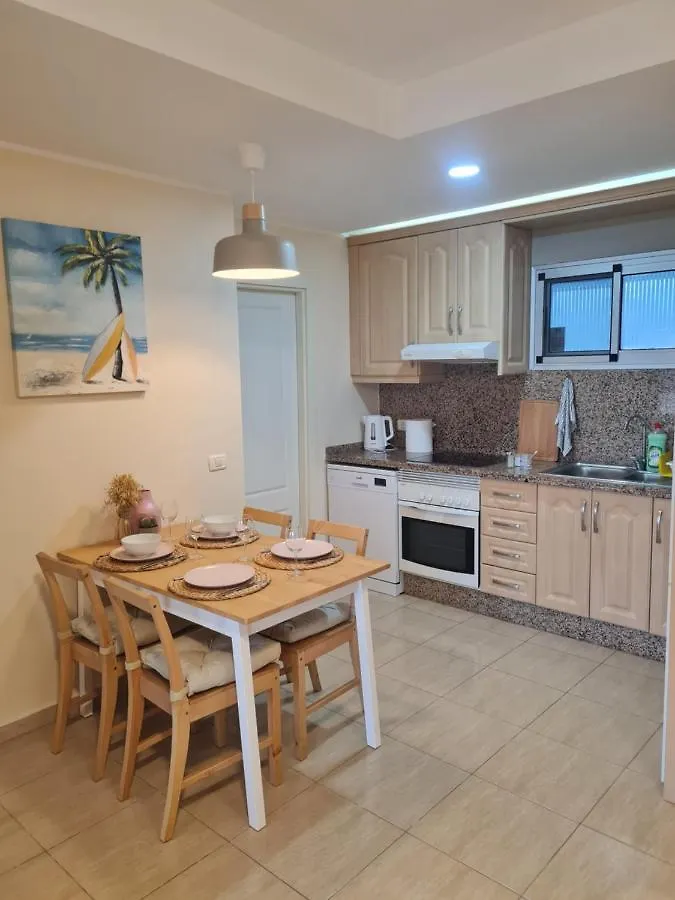 Sunny Ocean View Apartment - Pool, Fibre Net San Miguel de Abona Spain