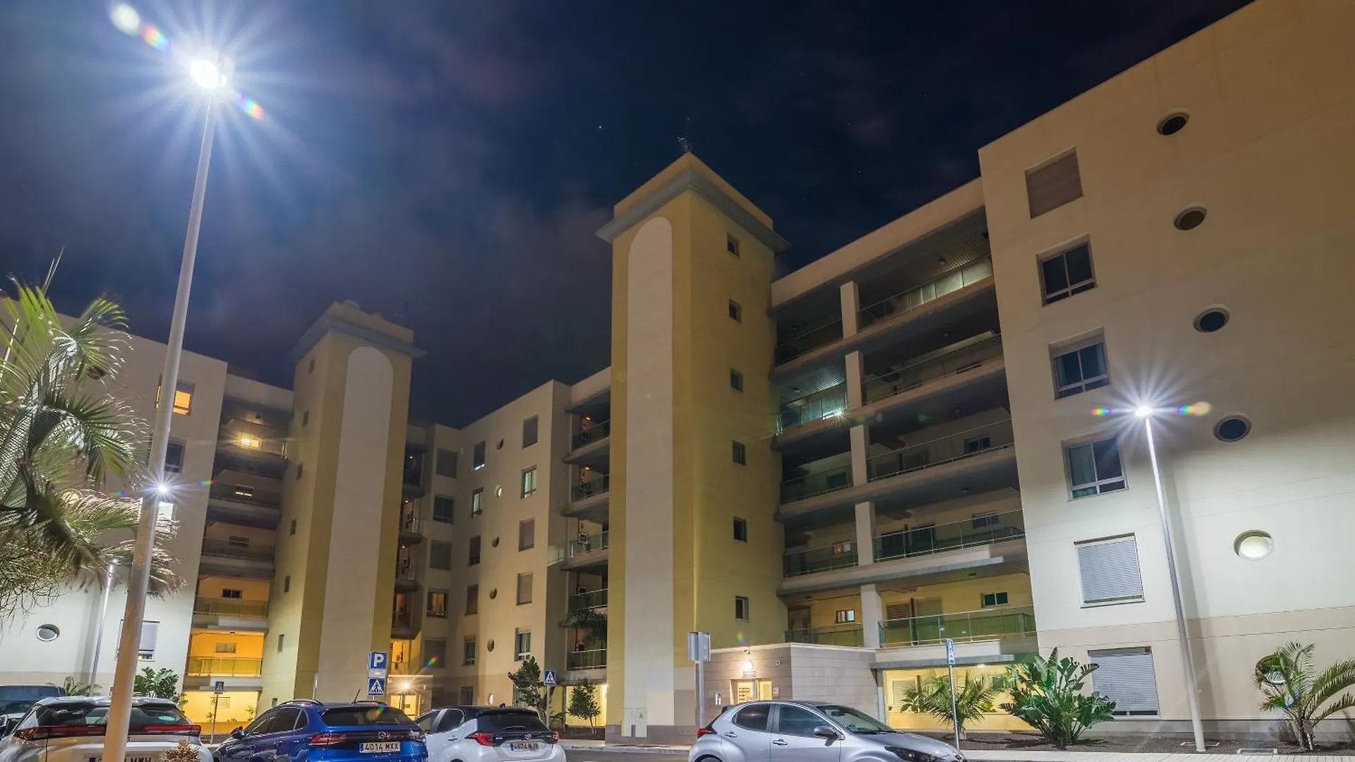Sunny Ocean View Apartment - Pool, Fibre Net San Miguel de Abona